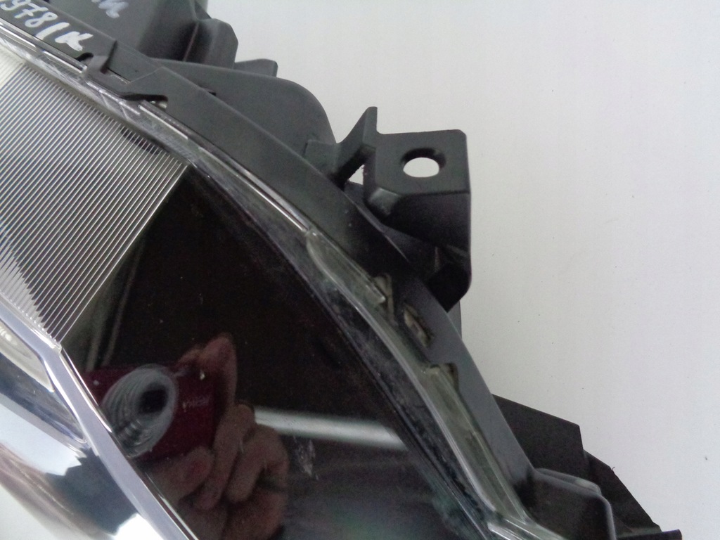 фото №4, Лампа правая фара mitsubishi eclipse cross 17- led