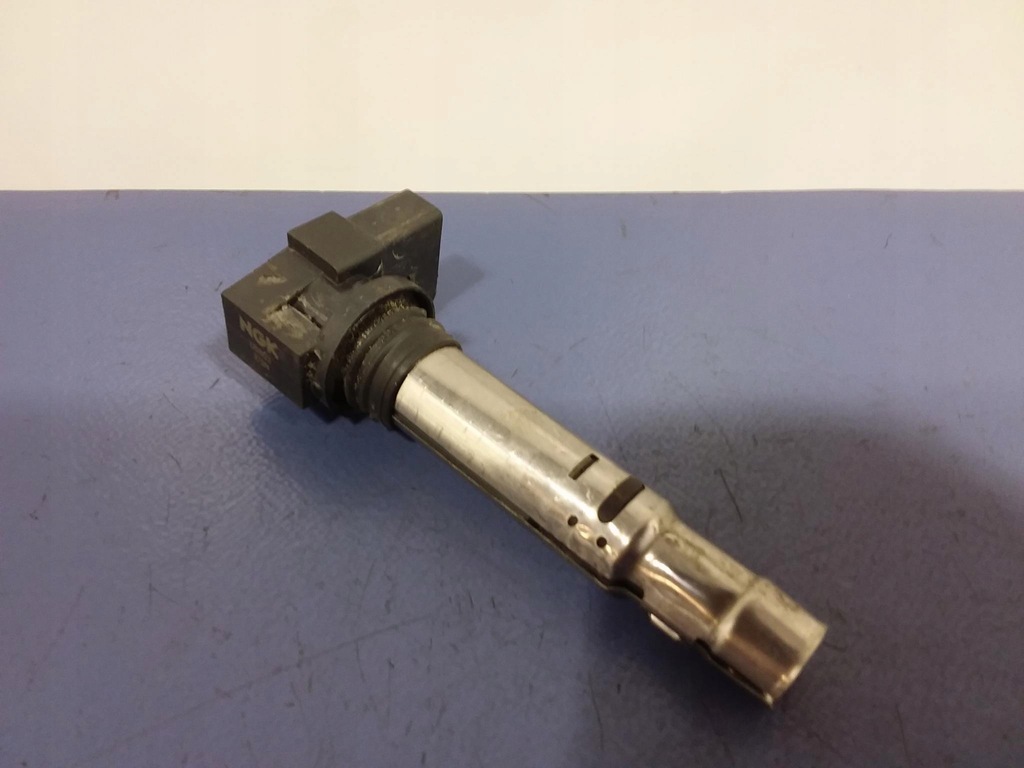 фото №1, Vw polo iv 9n 1.2 12v катушка зажигания r0401s00400