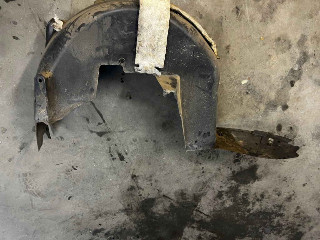 фото №11, Подкрылок задняя правый правое citroen c4 grand picasso ii