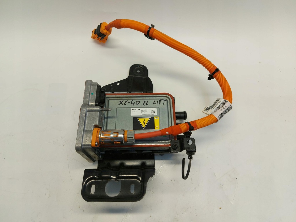 фото №1, Volvo xc40 lift інвертор перетворювач напруги 32352952