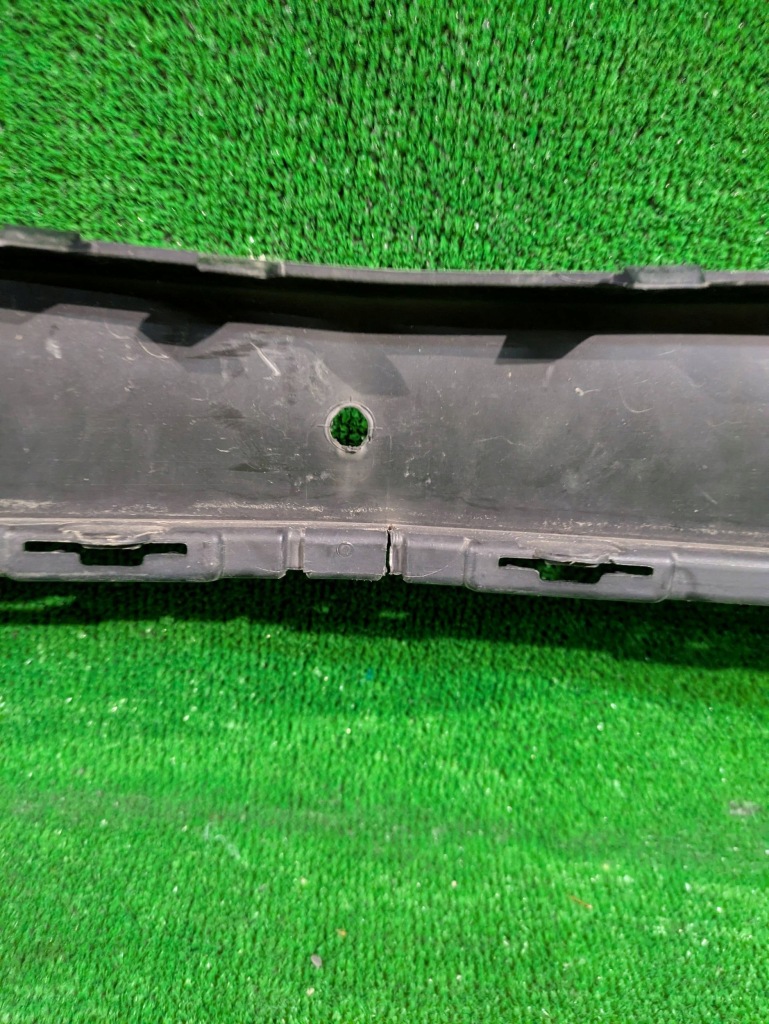 Бампер передній перед mercedes gla w156 рестайлінг  16- nr.7315 Зі Шроту