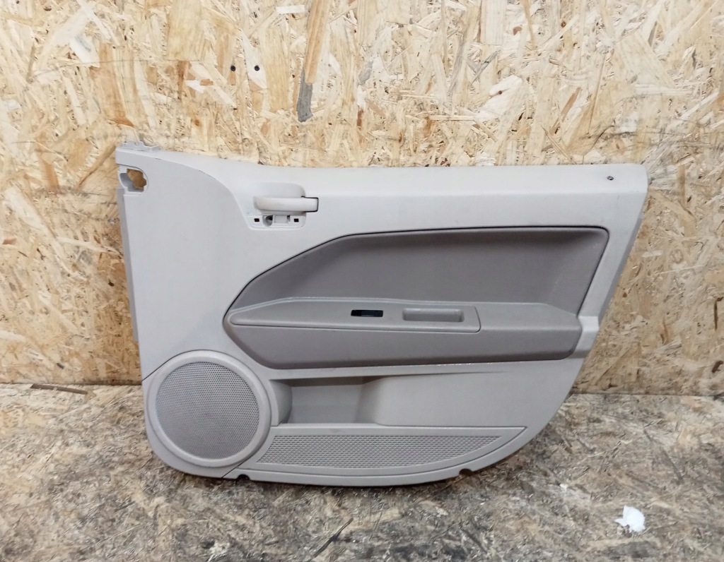 фото №1, Оббивка обшивка двері правий передній dodge caliber