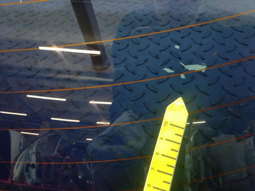 Купити Renault megane 3 hb 5d скло задня кришки задні 08r