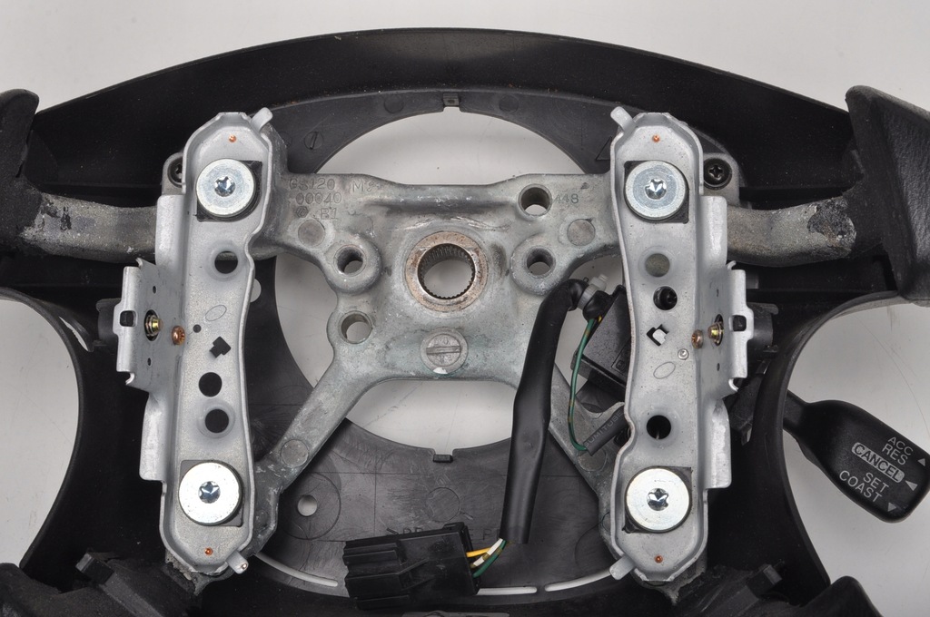 фото №14, Subaru forester ii воздуховод пластиковая