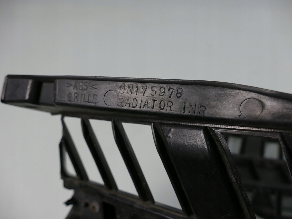 фото №12, Mitsubishi outlander i решётка радиатора решётка радиатора радиатора a31