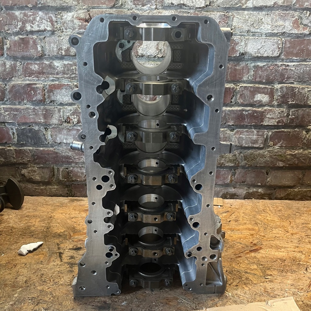 фото №6, Блок двигателя bmw n57d30b 7799978