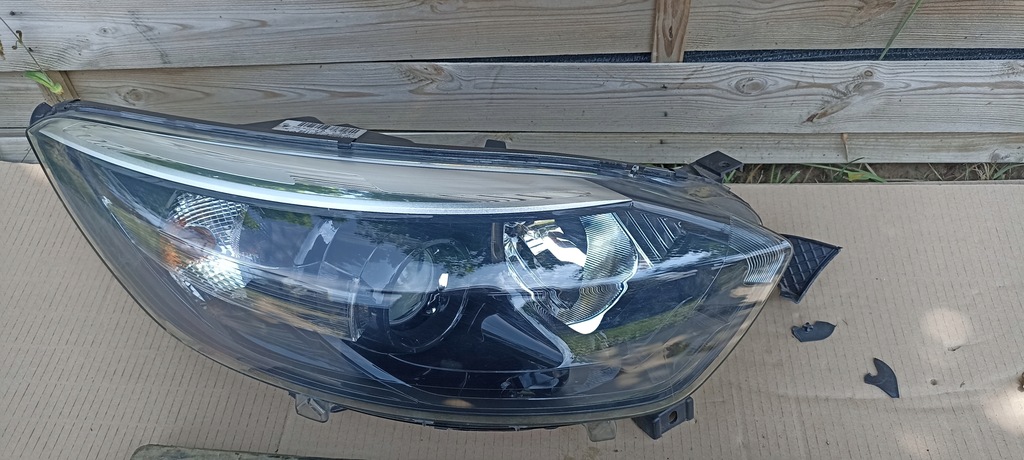 фото №5, Лампа передняя правая renault captur led 260105066r