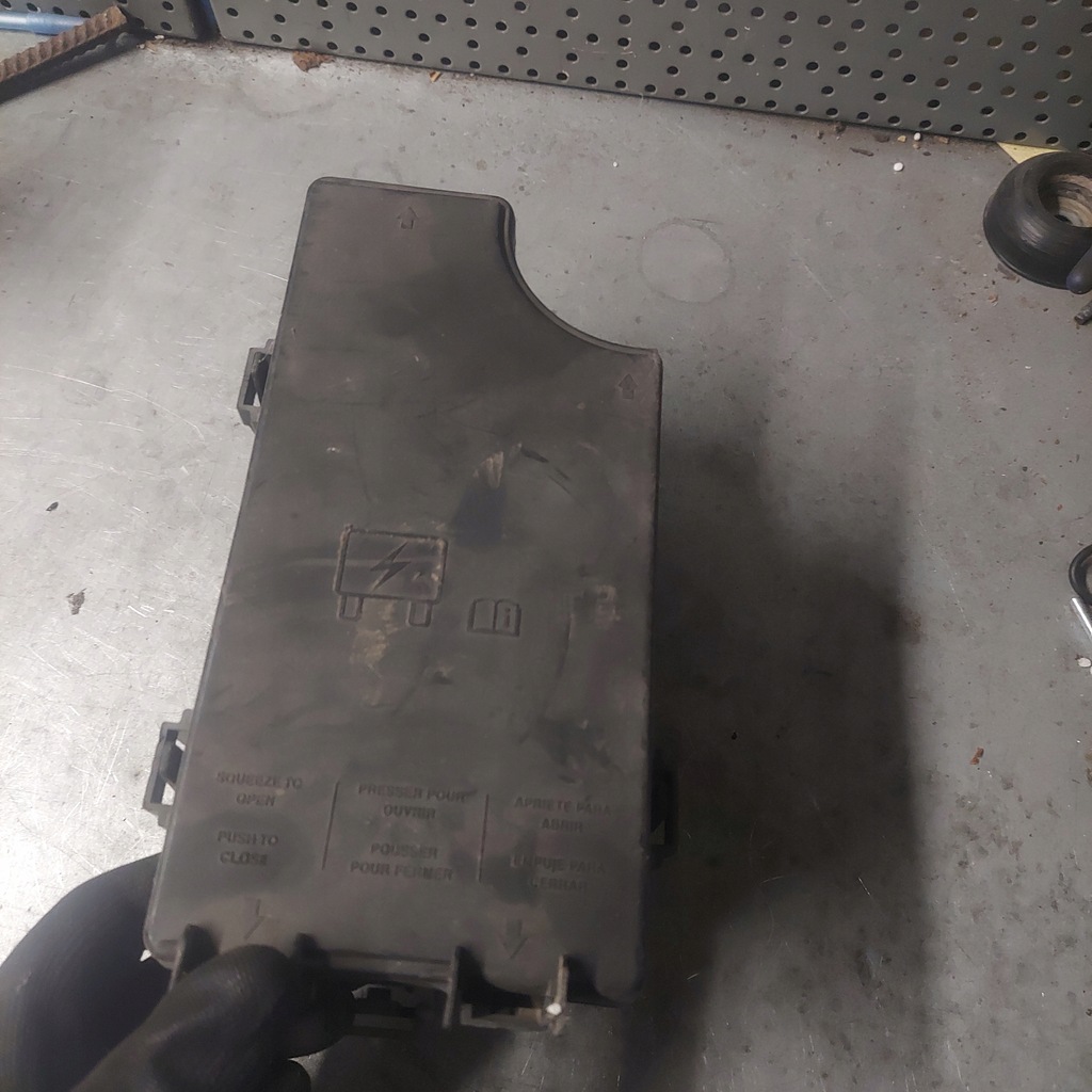 фото №1, Jeep patriot compass 11-16r коробка запобіжників