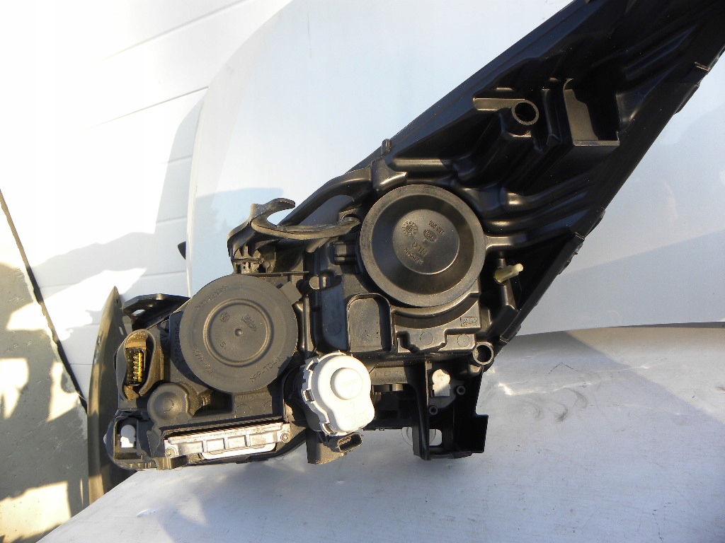 фото №9, Peugeot 3008 i капот, лампы xsenon, бампер