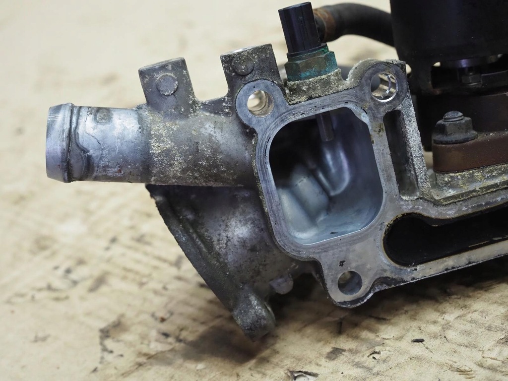 фото №11, Клапан egr магистраль honda civic vii 1.4 16v d14z6