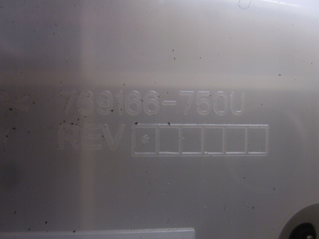 Opel astra j рестайлинг  13r панель приборы англичанин  13433782 Недорого