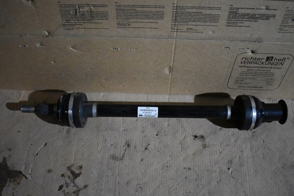 фото №1, Idealna привідний вал задня ліва porsche taycan 1