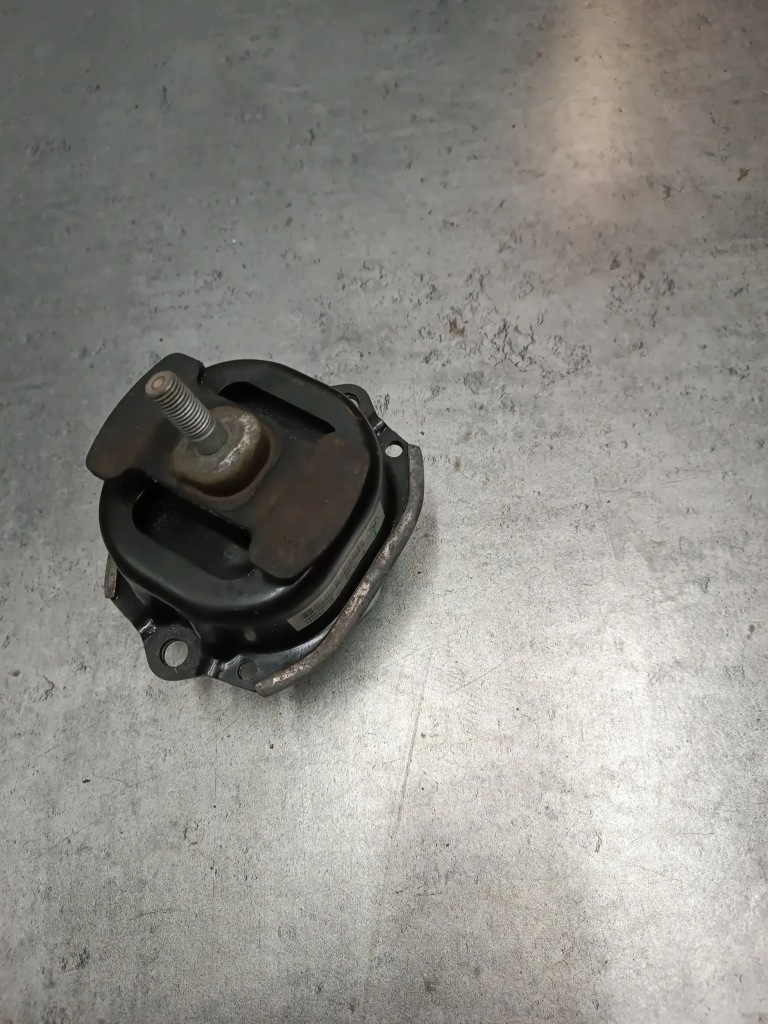 фото №1, Bmw x5 f15 подушка двигателя правая