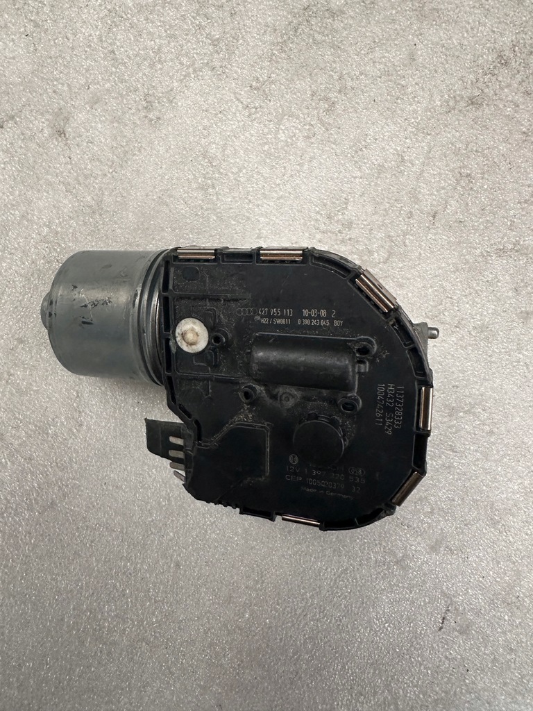 фото №1, Двигатель дворники audi r8 427955113...