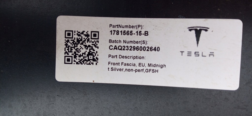 Tesla model 3 iii m3 рестайлінг  highland 23- бампер перед передній 1781565-15-b Недорого