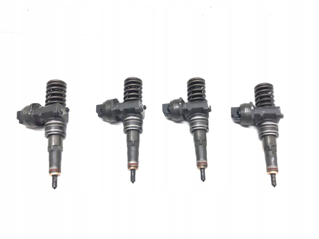 фото №1, Форсунки комплект vw golf v