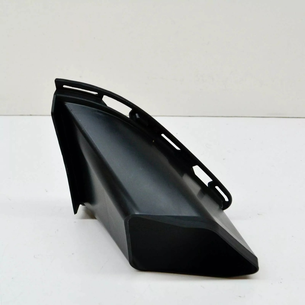 фото №10, Bmw 1 f21 лівий канал повітря накладка na впуск повітря m 51118064279 oem