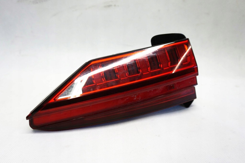 фото №1, Лампа правая задняя audi a6 c8 4k 4k5945093 matrix