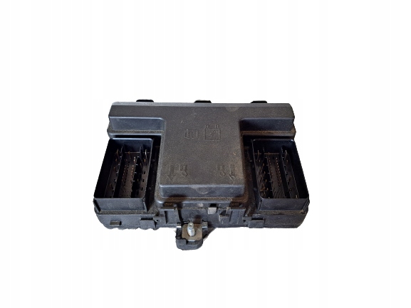 фото №1, Ford ranger 3 17r 3.2 tdci коробка предохранителей