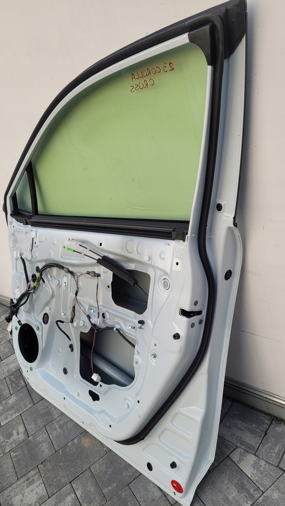 фото №12, Toyota corolla cross дверь передние правое перед цвет 089 демонтаж