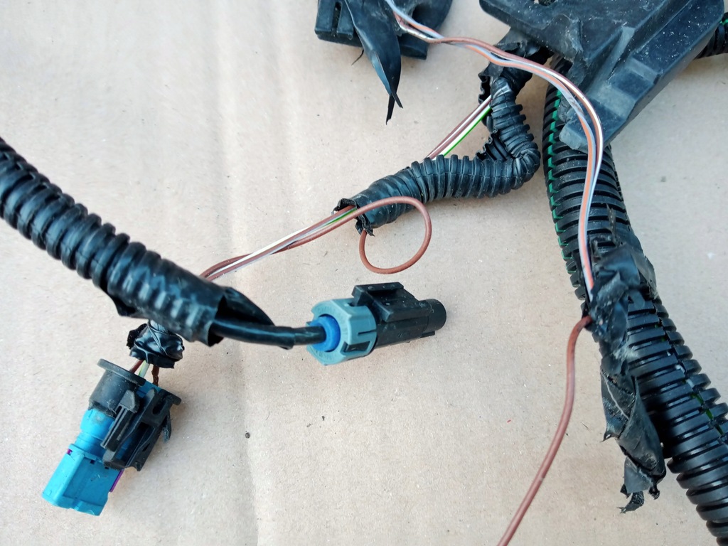 фото №8, Volvo xc60 ii електропроводка джгут pdc бампера перед