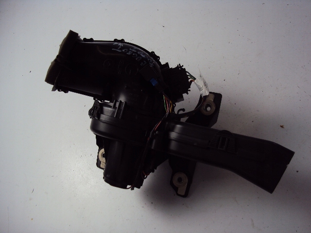 фото №1, Повітродувка обдув лівий задня peugeot 5008 i 2009-