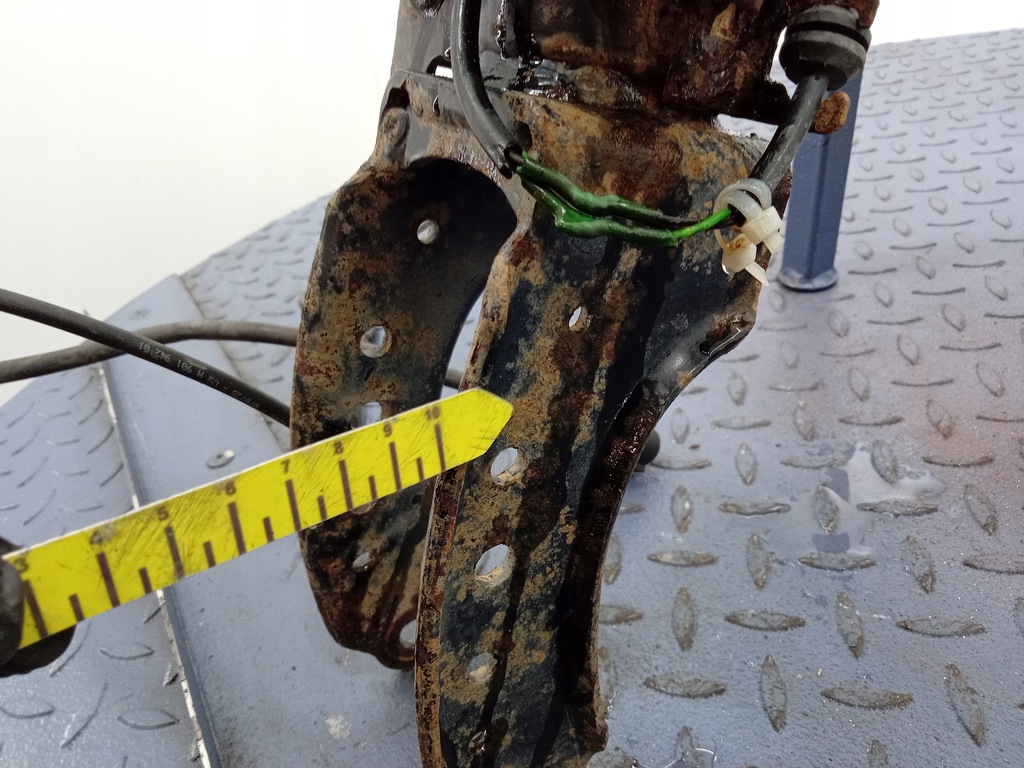 фото №9, Audi q7 4l амортизатор перед правый 7l8616040b