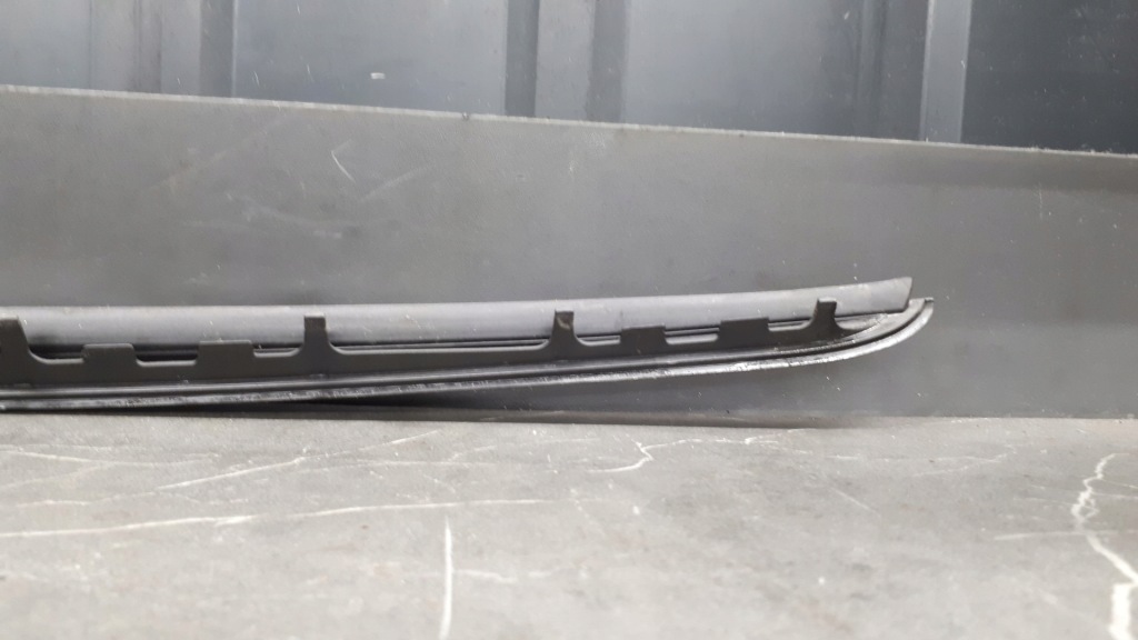 7933088 молдинг скло лобове права bmw g26 i4 Доставка