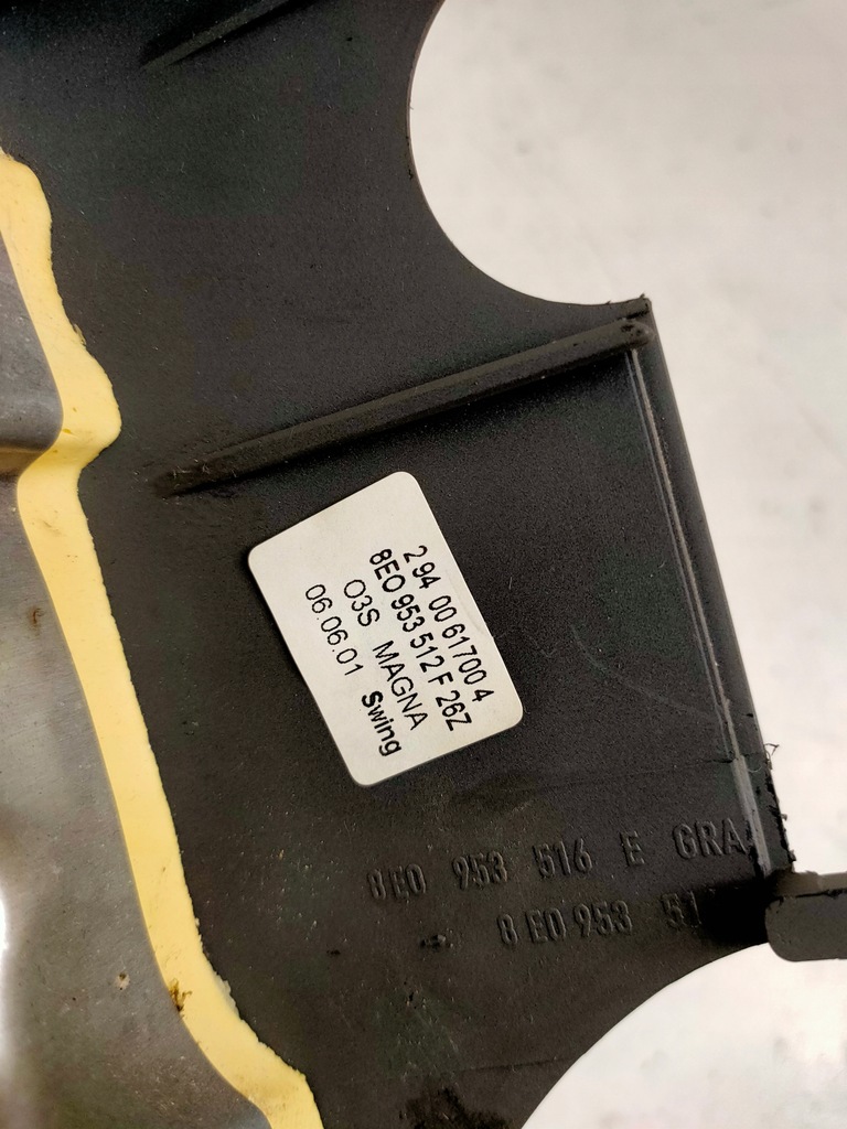 фото №5, Audi a4 b6 защита колонки рулевого 8e0953512f