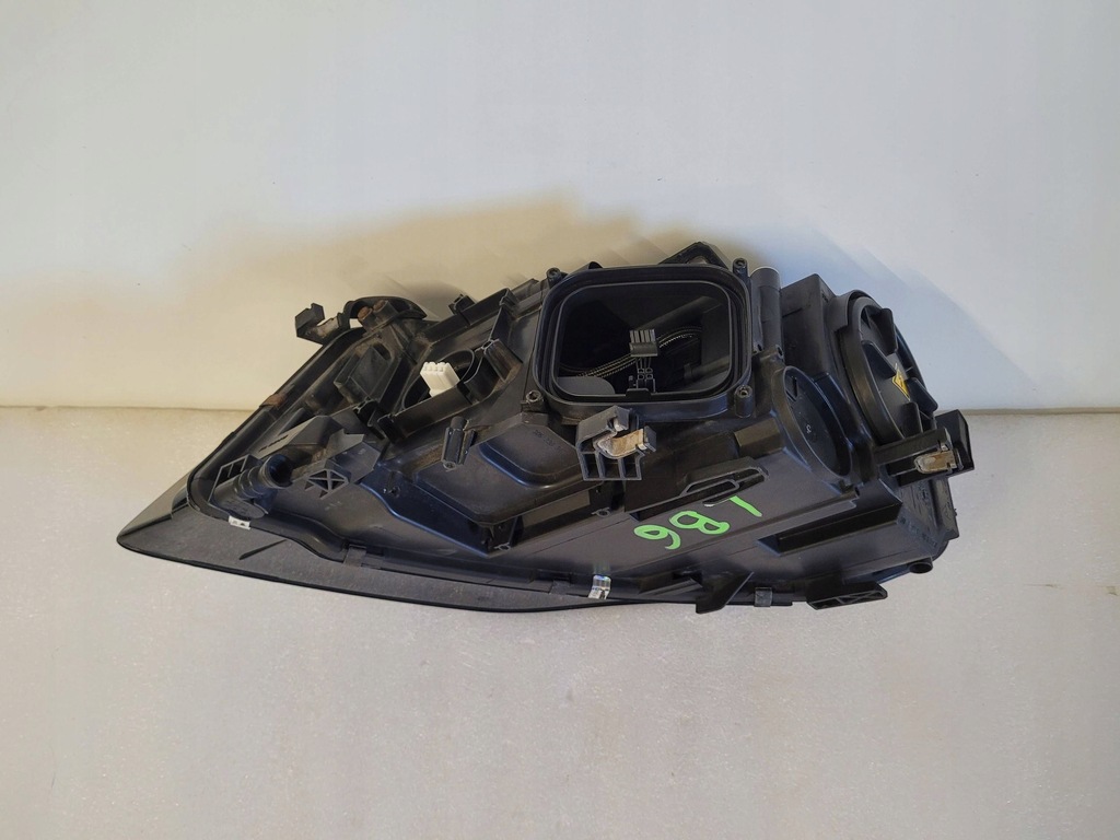 фото №14, Audi a4 b8 8k 8k0 лампа права bi ксенон led правий 8k0941004c