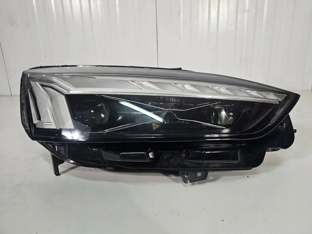 фото №1, Лампа права перед передня audi a5 8w6 lift laser