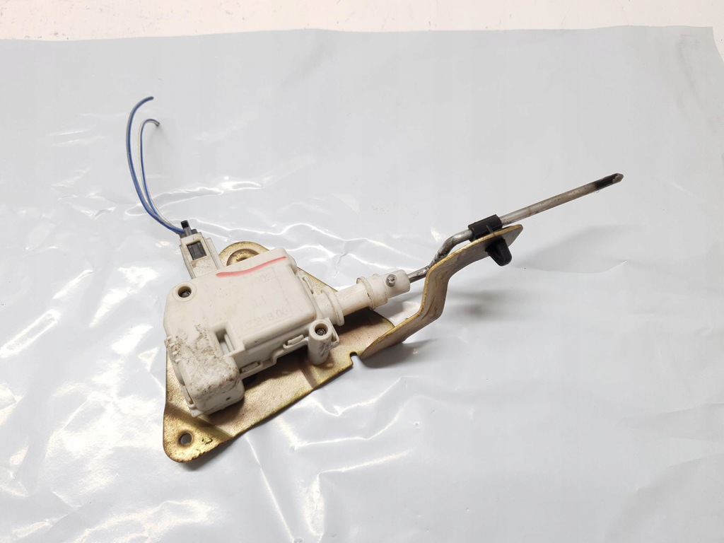 фото №1, Привід кришка заливної пального smart city fortwo