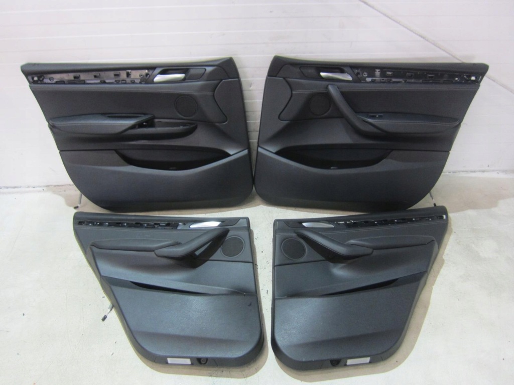 Bmw x3 f25 сидіння заднє сидіння обшивки чорні шкіра електрика europa 52109108575 в Україні