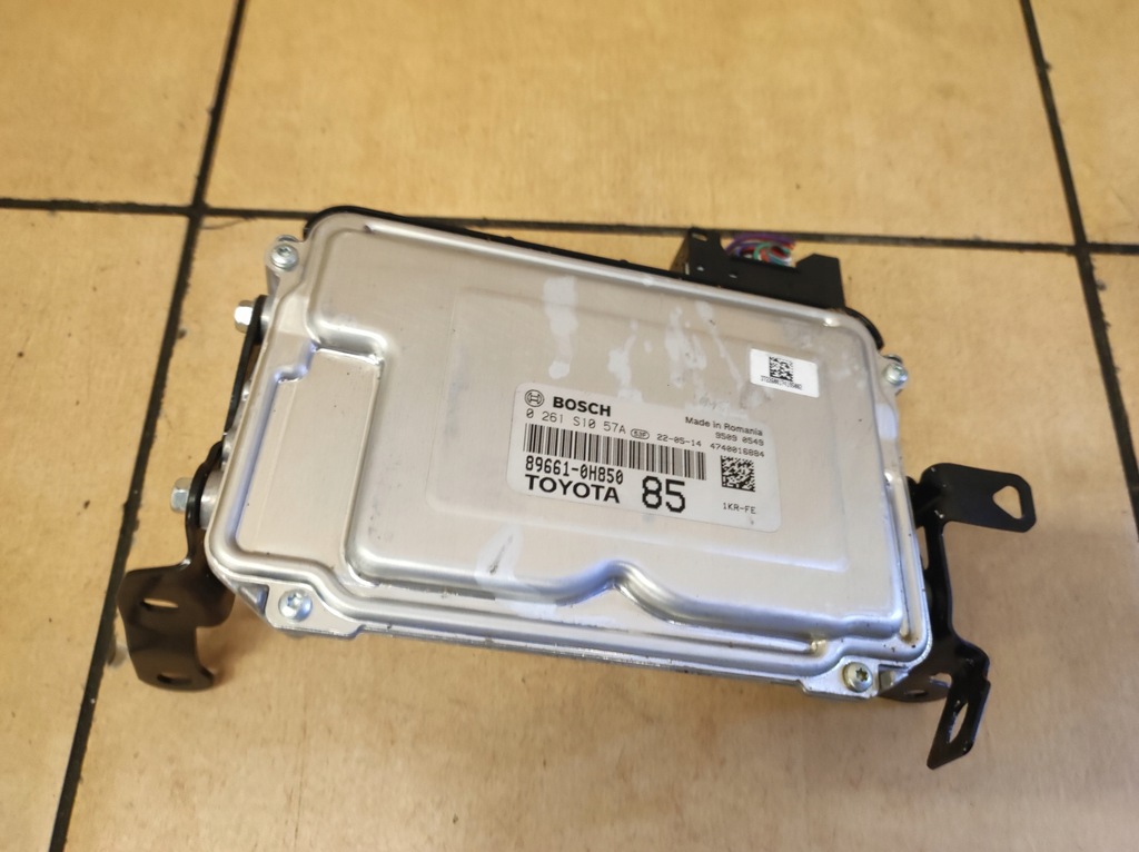 фото №1, Бортовой компьютер двигателя aygo x 22-r