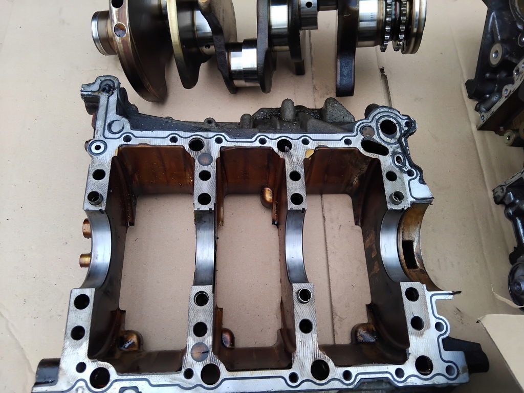 Блок двигателя audi a6 c6 3.2 fsi auk в Украине