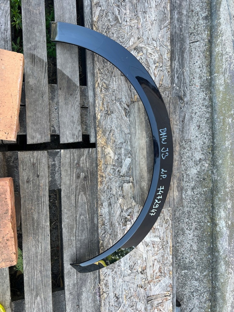 фото №1, Bmw i3 i3s накладка na крыло левый перед