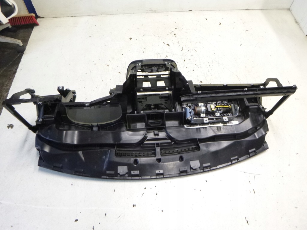 фото №9, Приборная панель консоль приборная панель vw volkswagen golf v 3d 03-09r.