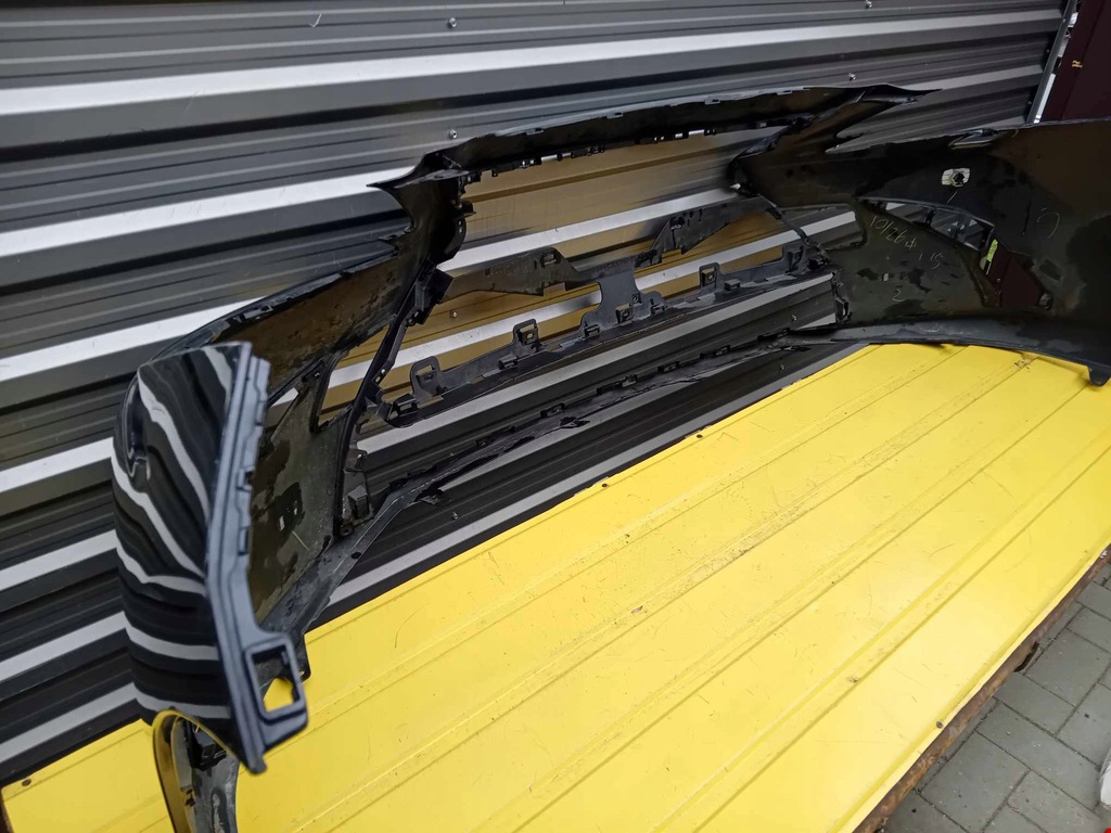 фото №7, Lexus es vii бампер перед