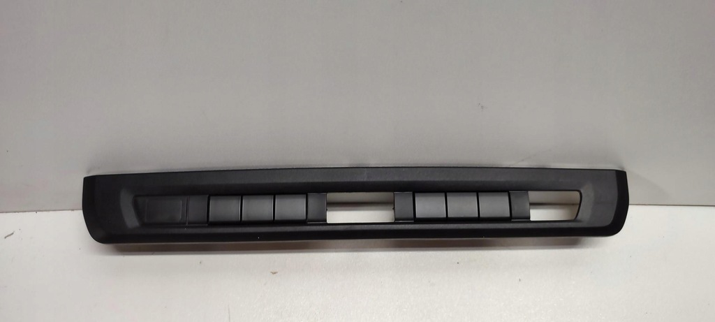 фото №1, Opel vivaro c рамка переключателей панели 9811141877