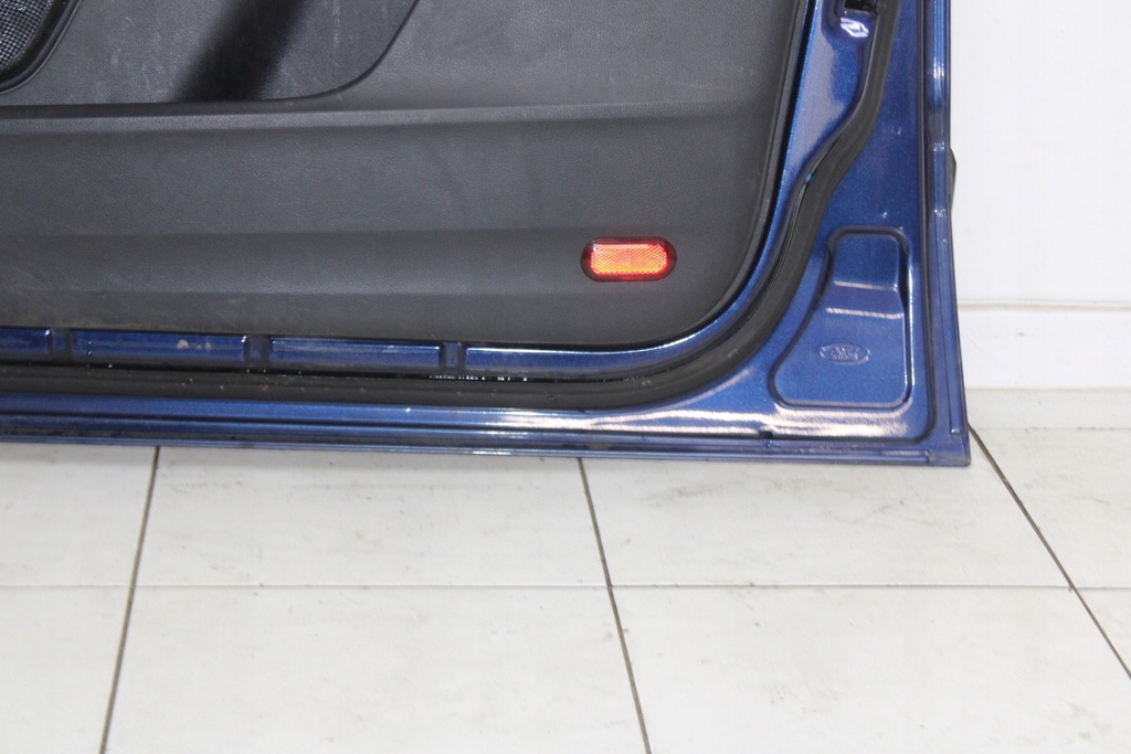 фото №8, Ford s-max smax mk1 06r- двері праве правий перед передні e6 - код лакофарбового покриття