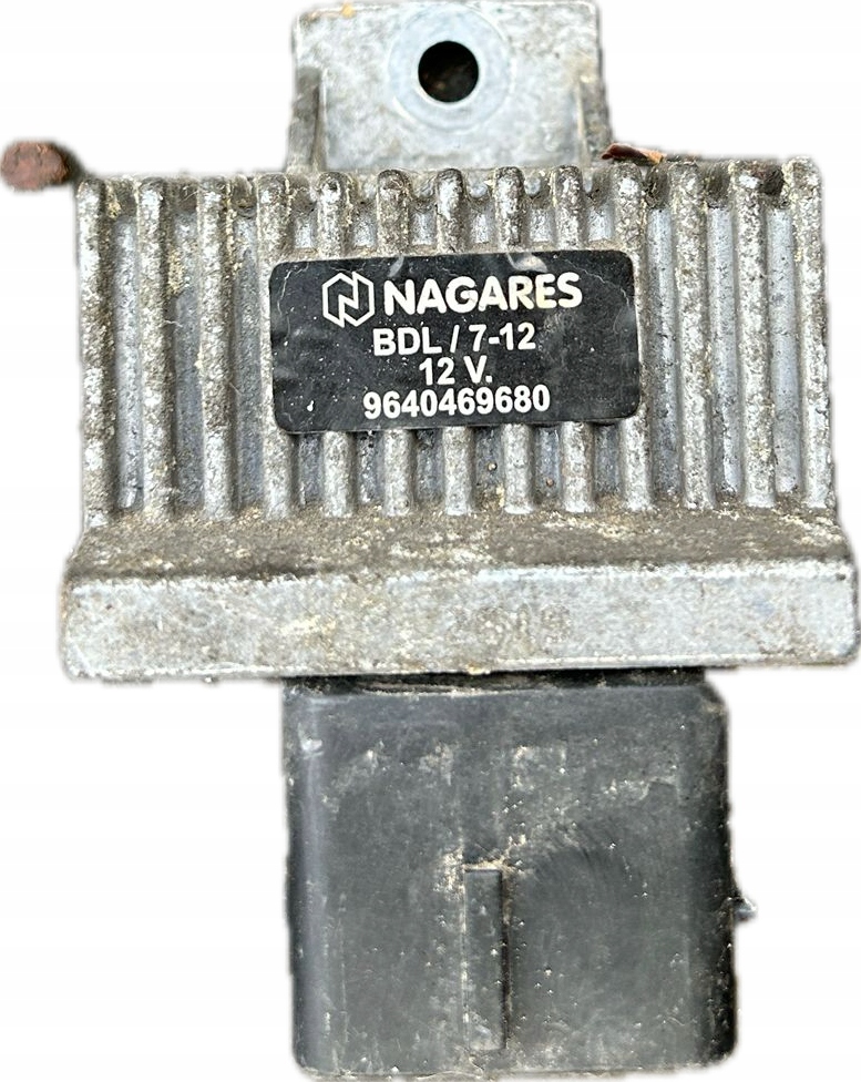 фото №1, Dacia sandero i реле свічка 9640469680