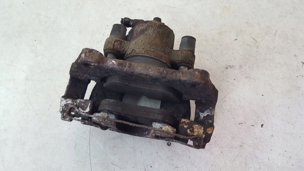 Супорт перед передній пара mini cooper r50 1,6 Доставка