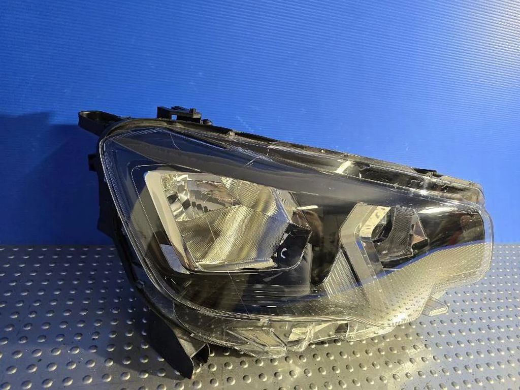 фото №4, Peugeot partner iv rifter 9816826880 лампа передняя перед правая