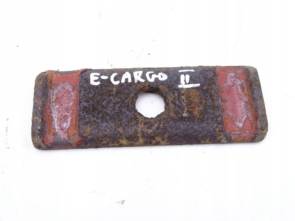 фото №1, Iveco eurocargo 02-15 подкладка стяжка рессора