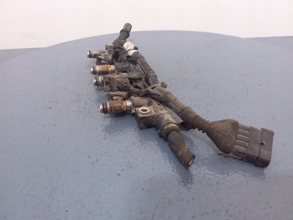 фото №6, Fiat doblo i lift 1.4b 8v молдинг питающая 350a1000 0317f