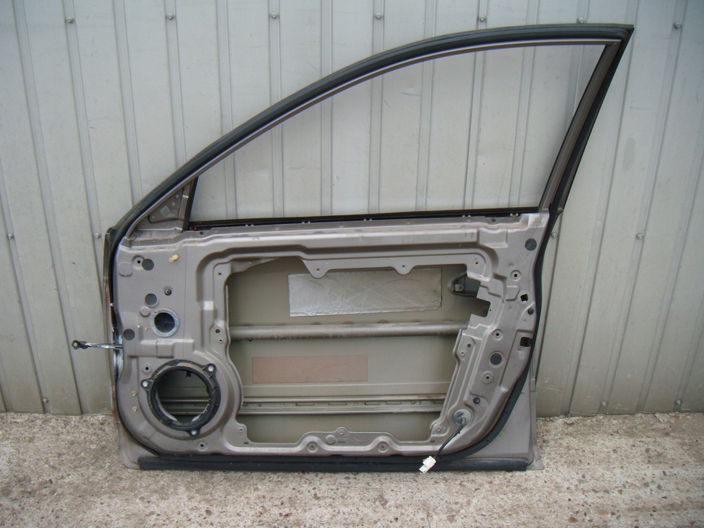 фото №7, Nissan altima l31 02-06 дверь правый перед