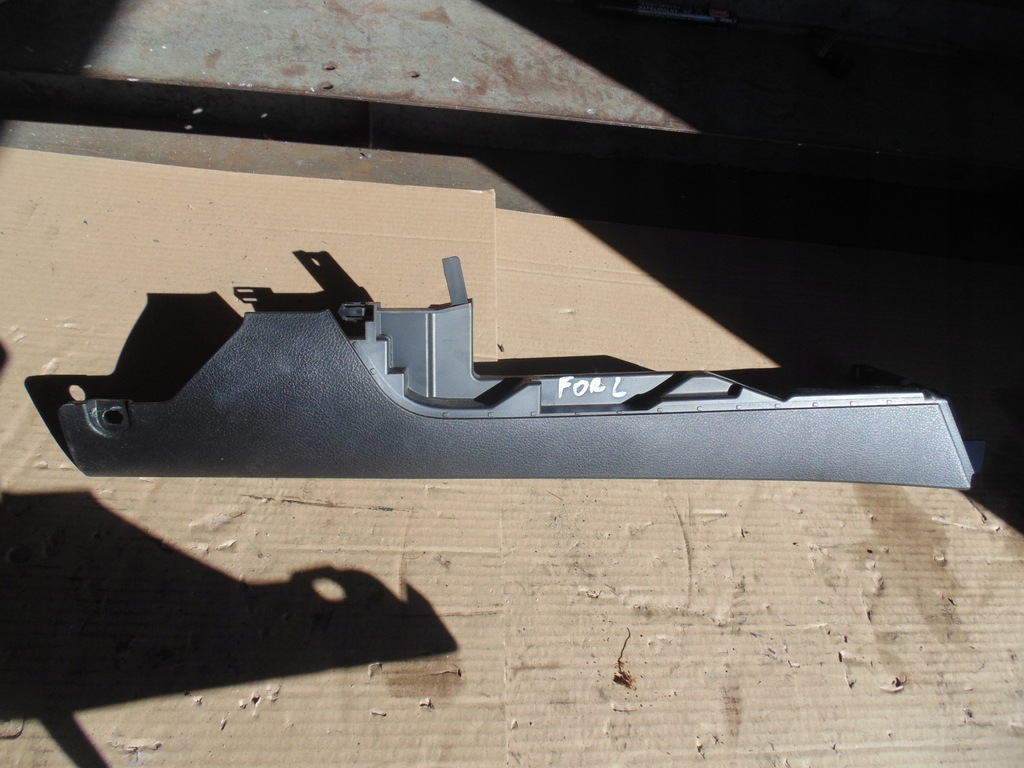 фото №1, Молдинг защита консоли левая subaru forester iii