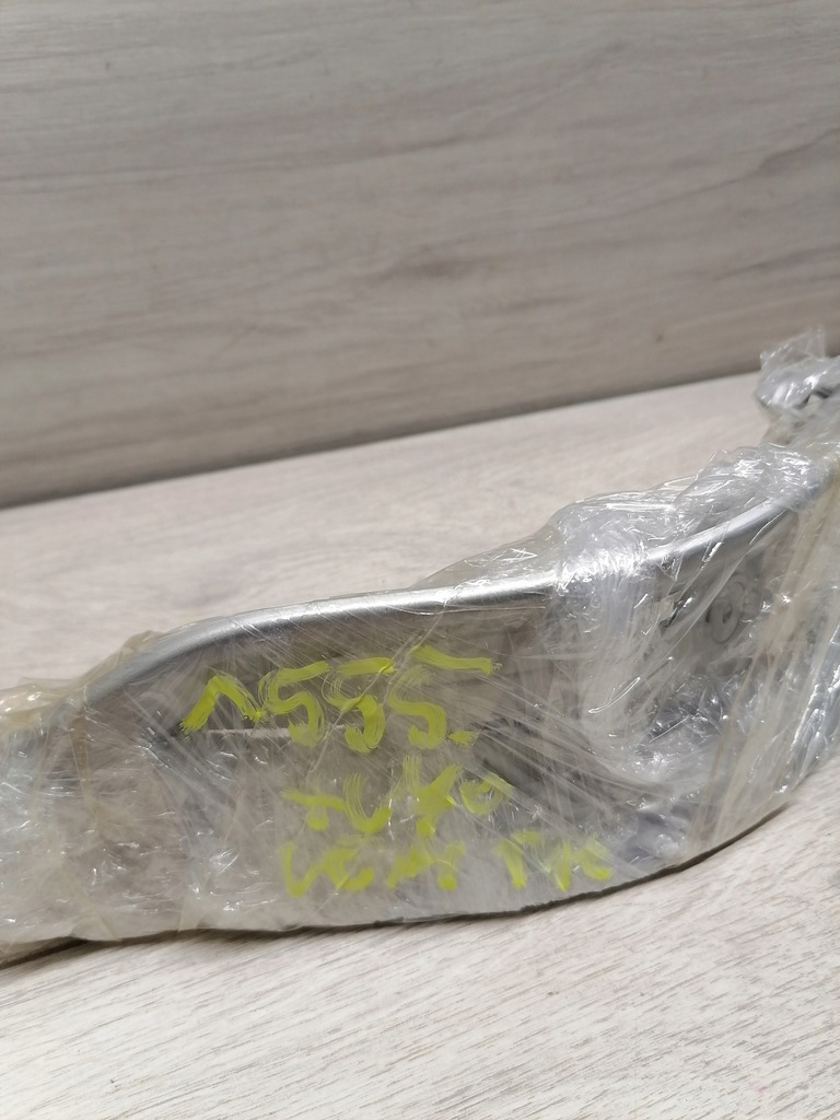 фото №8, Volvo xc70 рамка відбивач лівий задня - 30744513