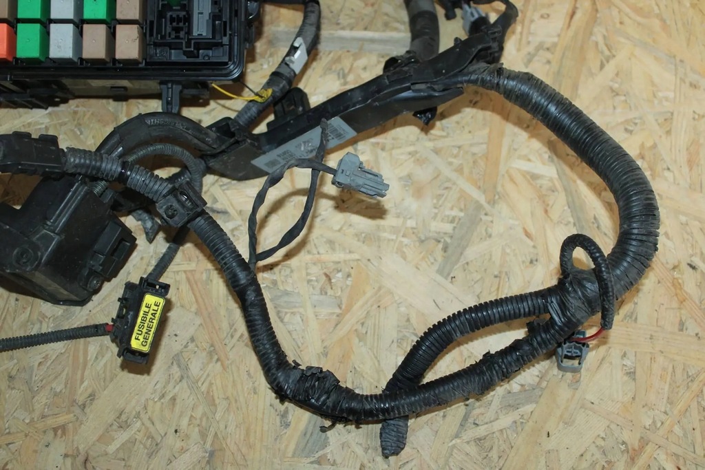 фото №3, Корпус предохранителей предохранители kia stonic