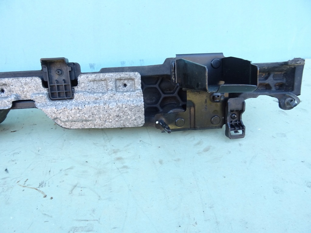 фото №8, Балка бампер задняя hyundai staria 86631-cg000